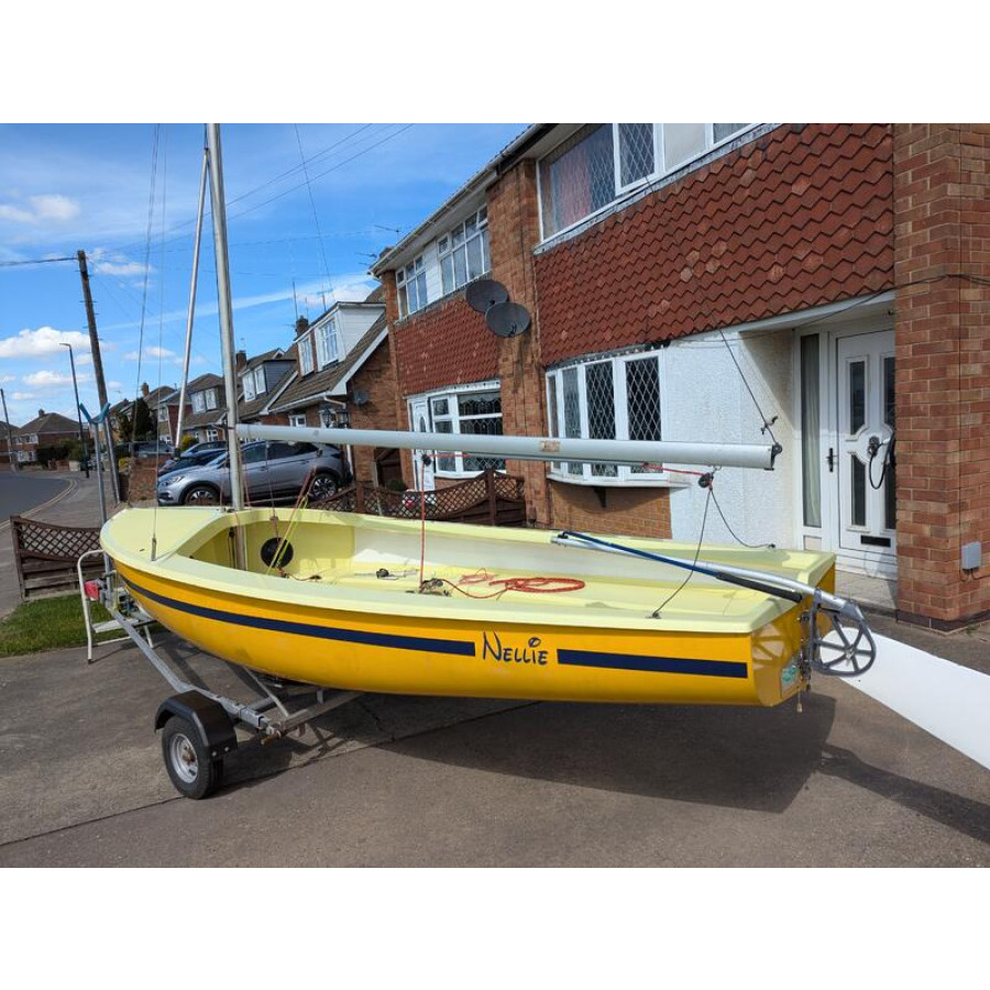 Albacore Dinghy Sail Number 5841