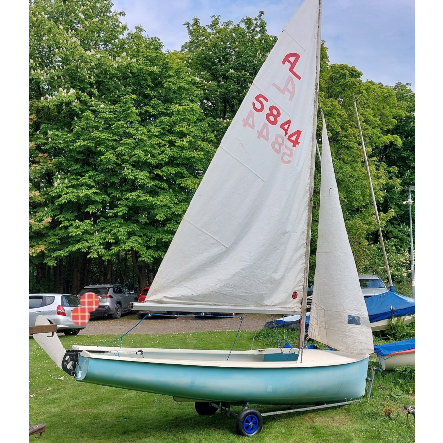Albacore Dinghy Sail Number 5844